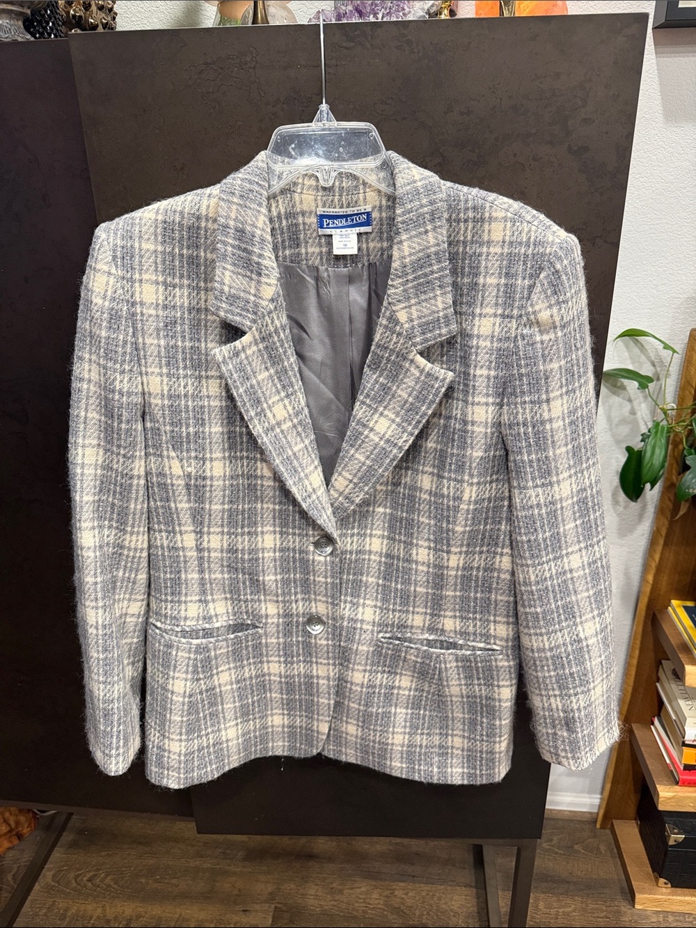 Pendleton Silver Gray and Cream Plaid Wool Blazer